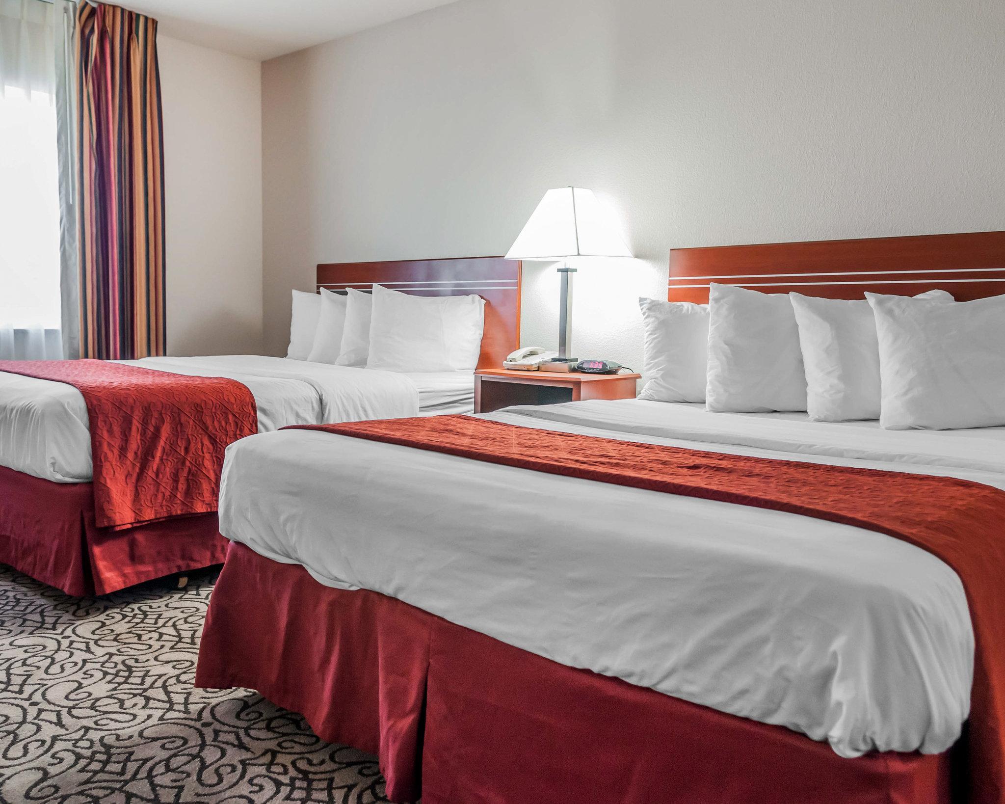 Comfort Inn & Suites Пуэбло Экстерьер фото