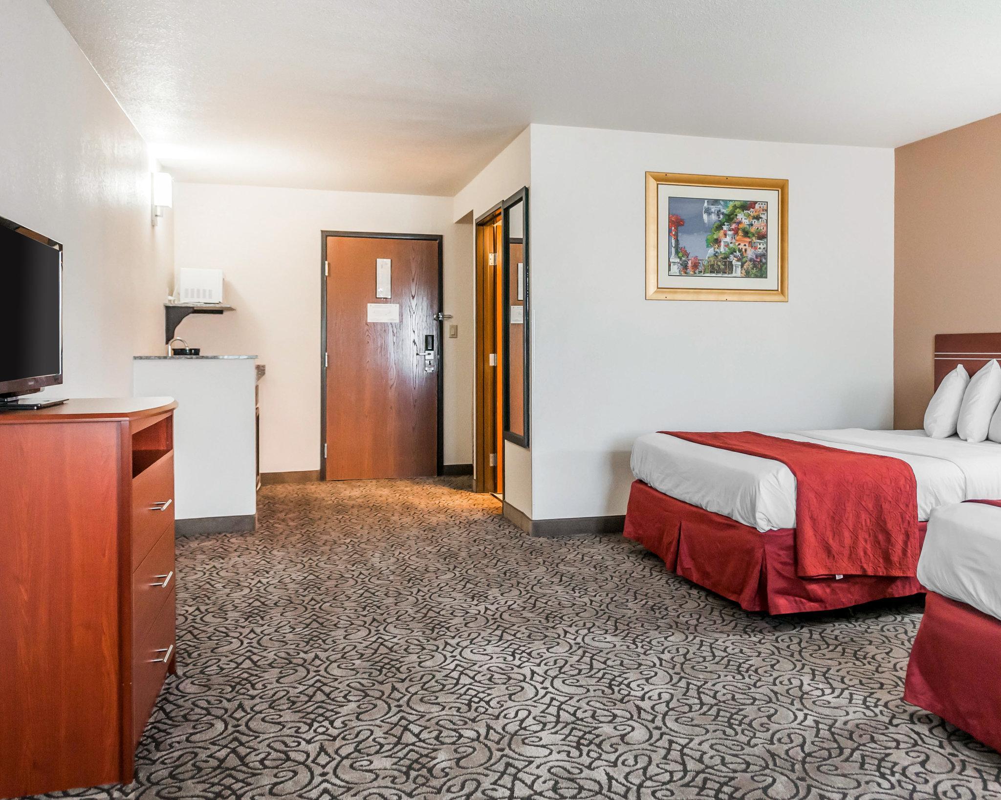 Comfort Inn & Suites Пуэбло Экстерьер фото