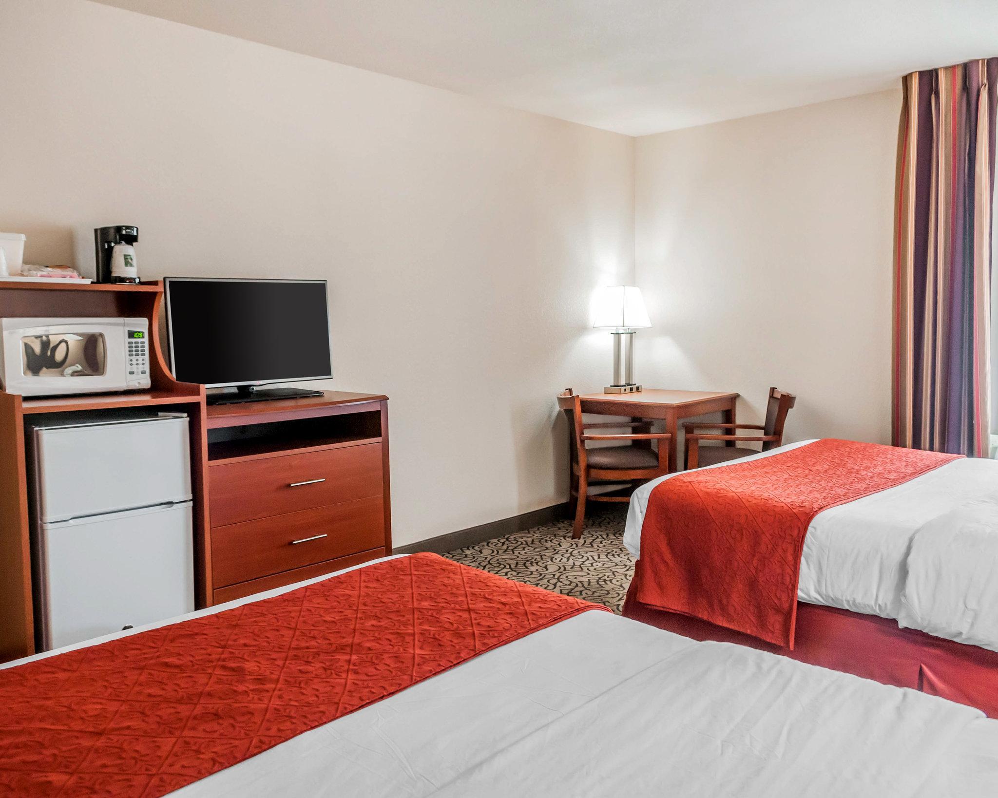 Comfort Inn & Suites Пуэбло Экстерьер фото