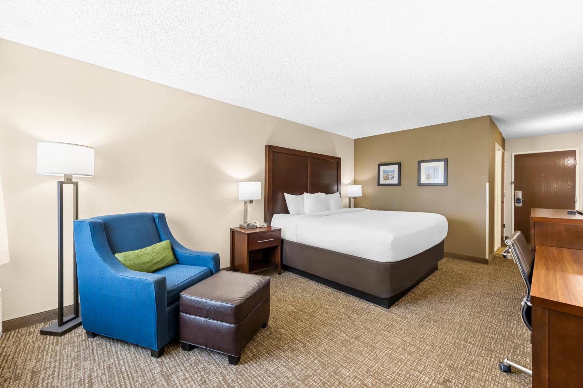 Comfort Inn & Suites Пуэбло Экстерьер фото