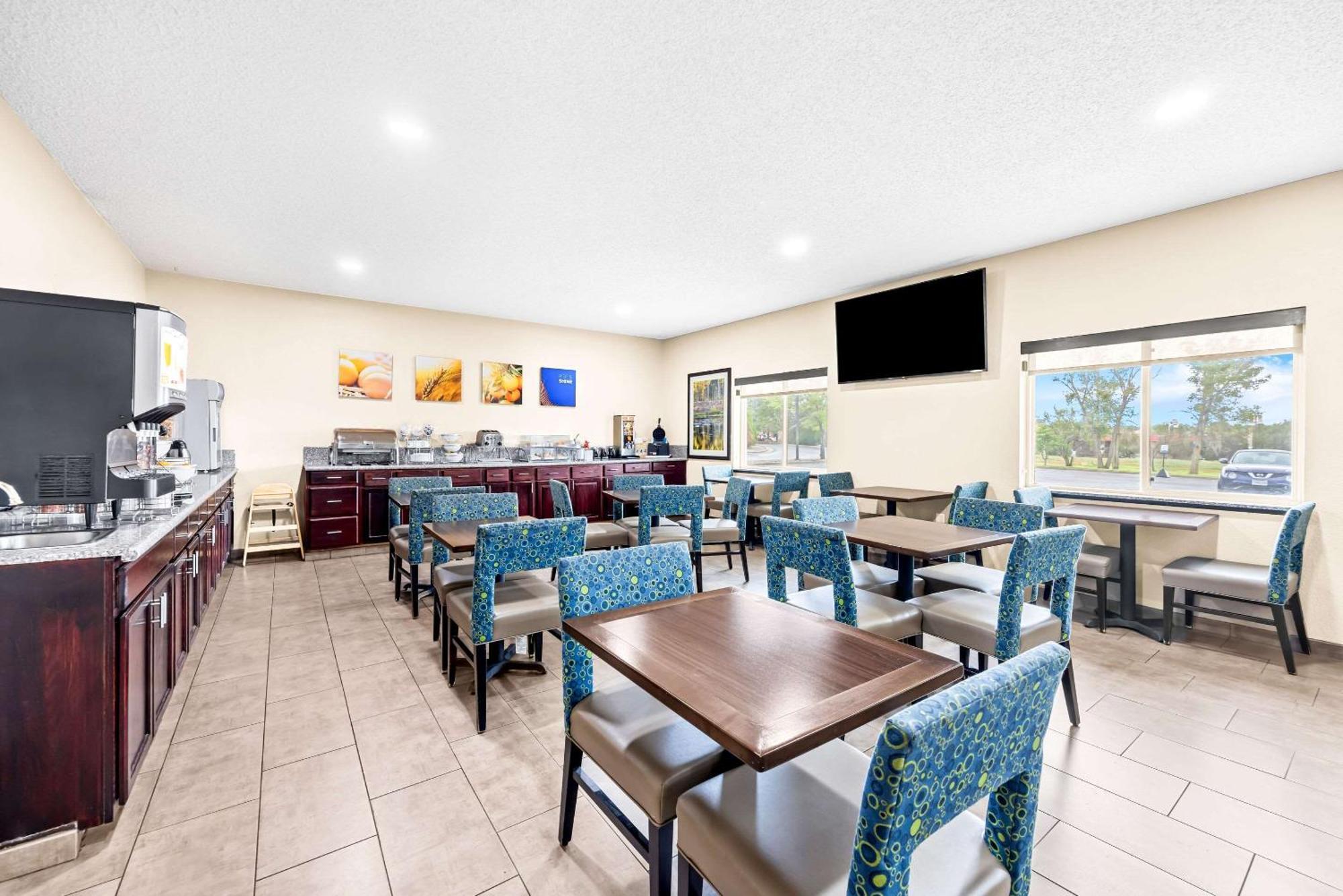Comfort Inn & Suites Пуэбло Экстерьер фото
