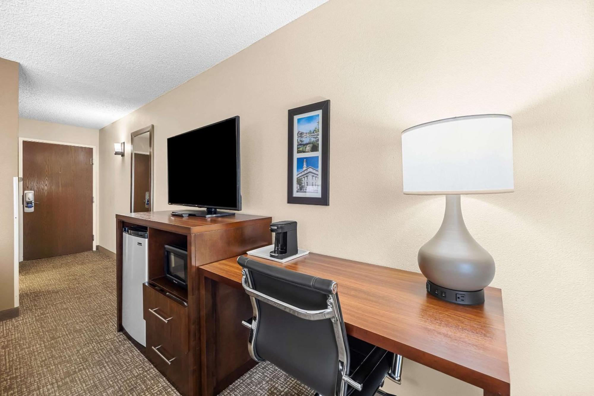 Comfort Inn & Suites Пуэбло Экстерьер фото
