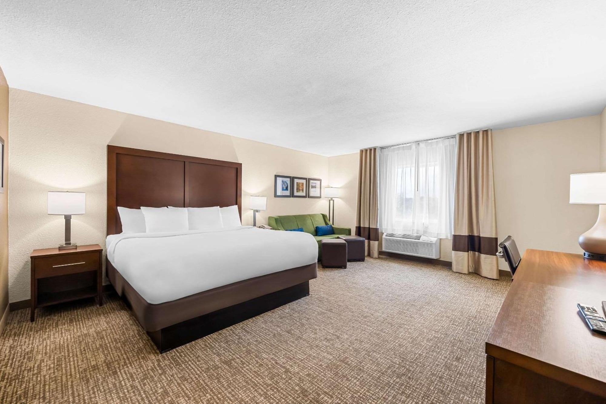 Comfort Inn & Suites Пуэбло Экстерьер фото