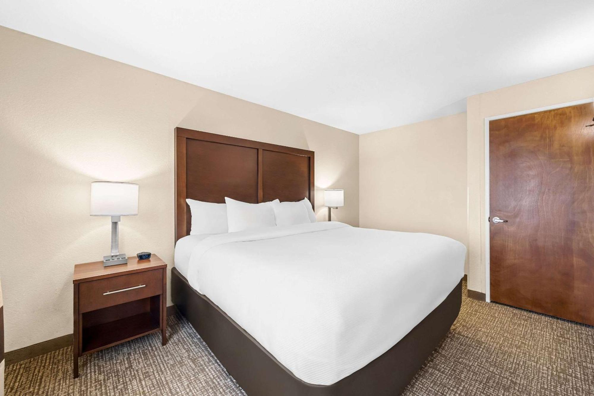 Comfort Inn & Suites Пуэбло Экстерьер фото