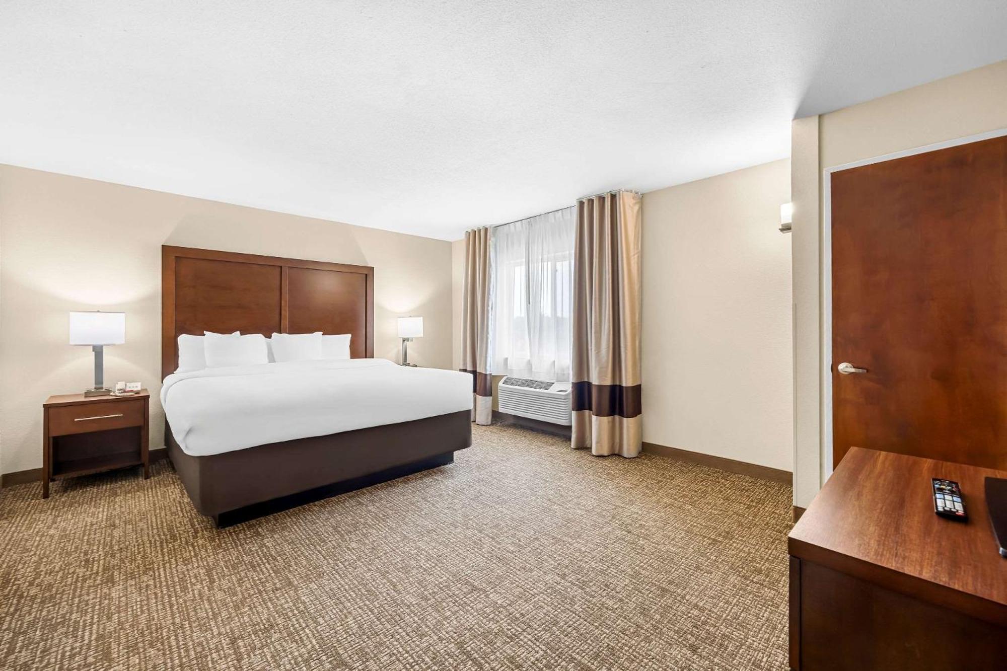 Comfort Inn & Suites Пуэбло Экстерьер фото